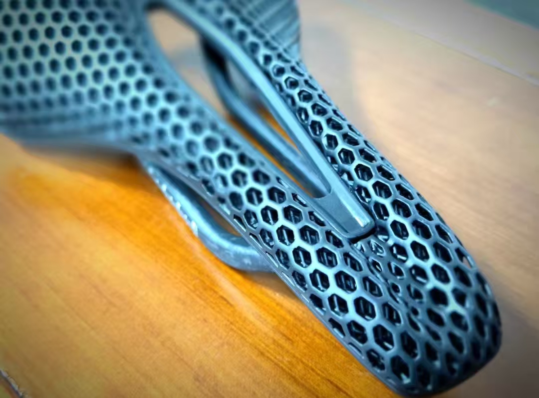 Sella per Bicicletta in Fibra  - Carbon Fiber Saddle recensione e prezzo