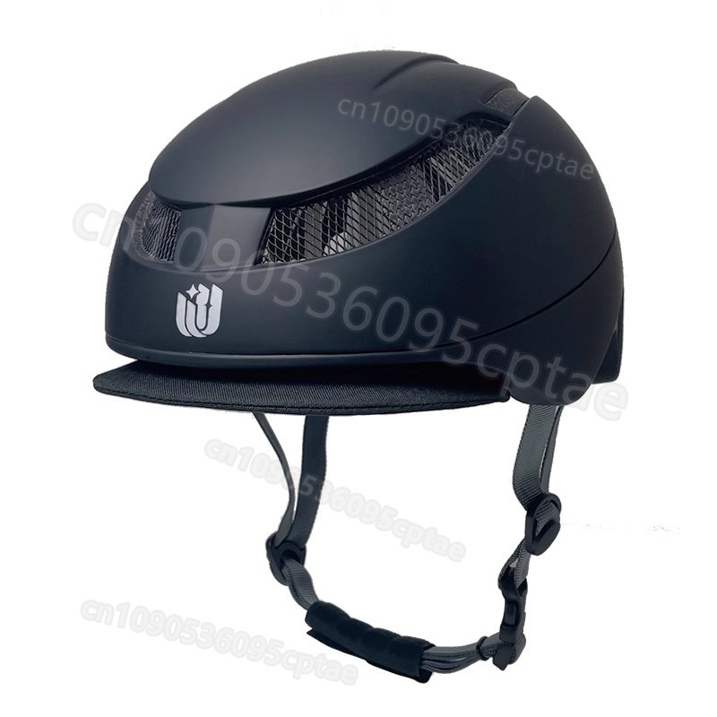 Casco da equitazione oversize  - Cycling Gear Of The Year recensione e prezzo